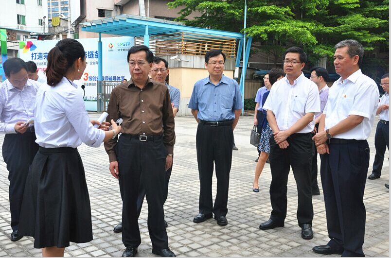 省委調研組省委督查室主任厲海帆一行蒞臨常平科技園參觀調研 省委調研組省委督查室主任厲海帆一行蒞臨常平科技園參觀調研