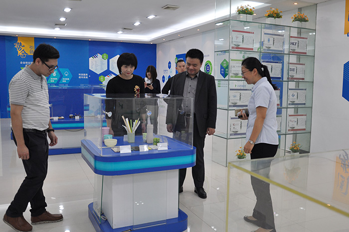 集團(tuán)動(dòng)態(tài)丨東莞市中小微民營(yíng)企業(yè)的技術(shù)開(kāi)發(fā)服務(wù)云平臺(tái)和產(chǎn)業(yè)數(shù)據(jù)中心調(diào)研座談會(huì)于常平科技園順利召開(kāi)