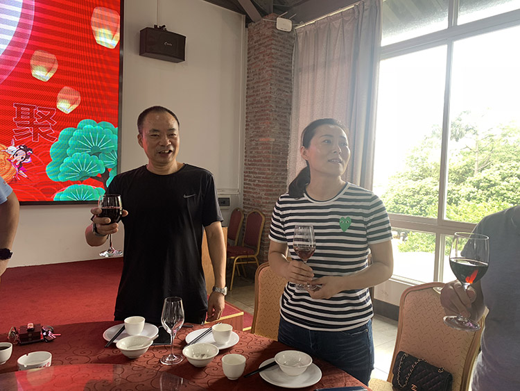 【花好月圓人團圓】東科集團雙節相聚一堂