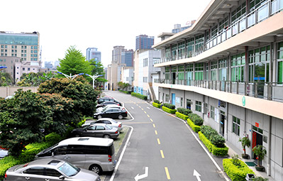 電子行業， 孵化器，加速器， 產業科技園區